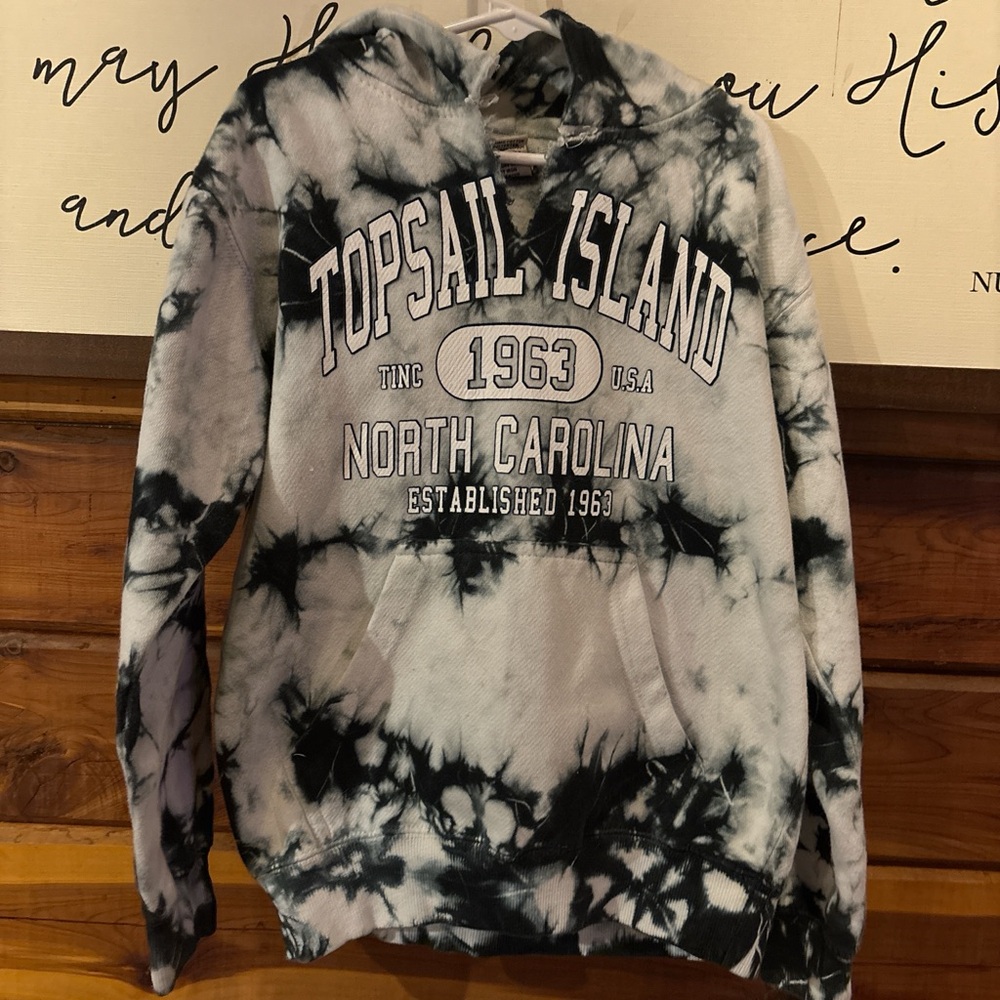 Topsail Island Graphic Hoodie - Black and White